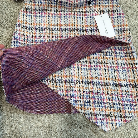 Lovers and Friends Two Piece Set - Picture 3 of 6